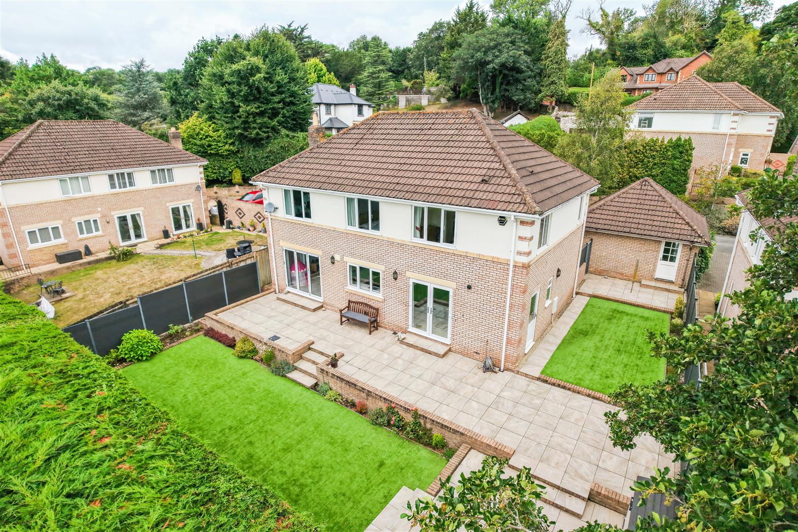 4 Is Y Coed, Wenvoe, CF5 6DL